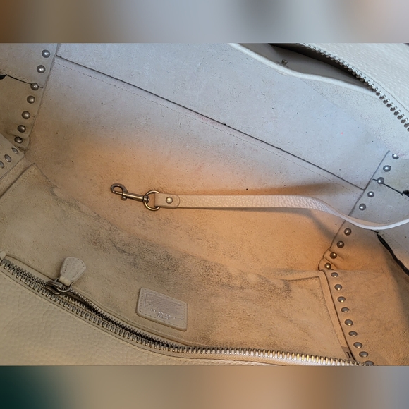 Coach White Pebbled Swagger 33 Satchel Bag - Picture 5 of 13